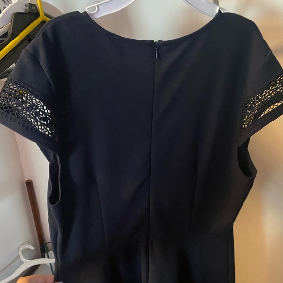 Dress - Picture 4 of 4